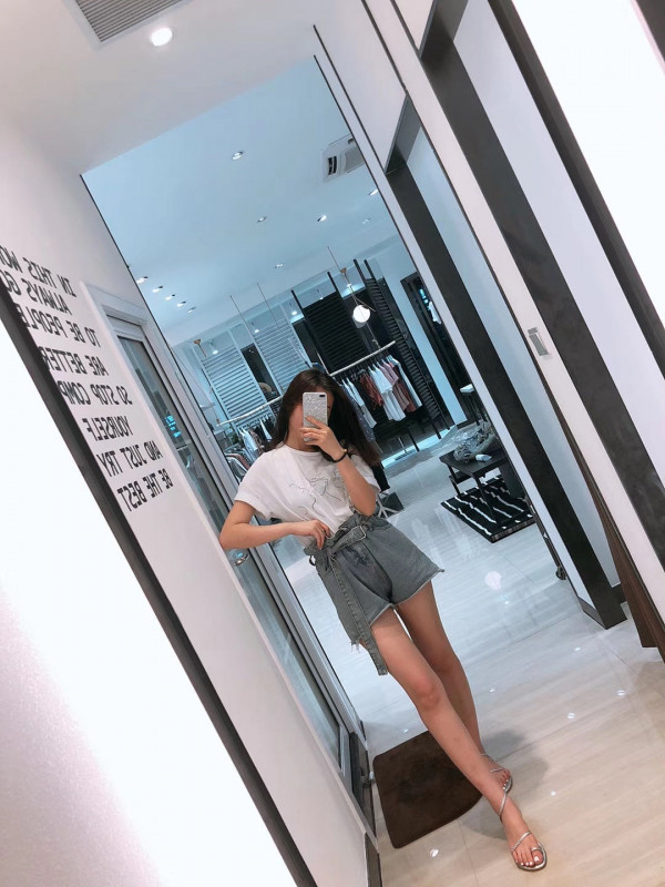 番禺态度好晓晓